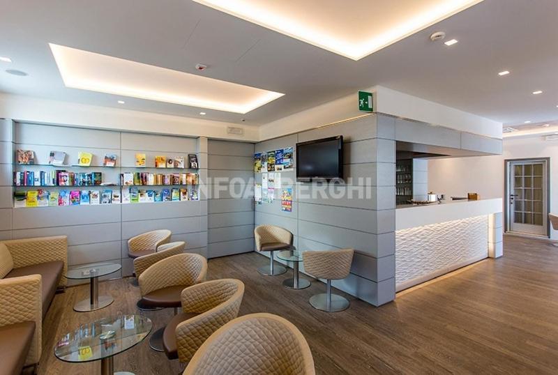 Albergo Aquila ริมินี ภายนอก รูปภาพ
